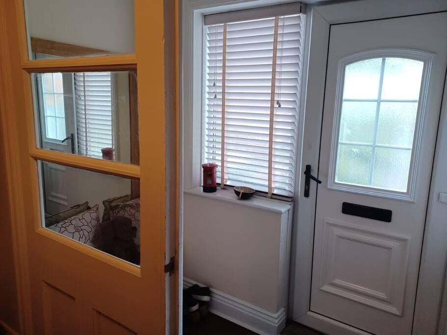 7 Cromwell Gardens - 2 Bed House Holiday home *