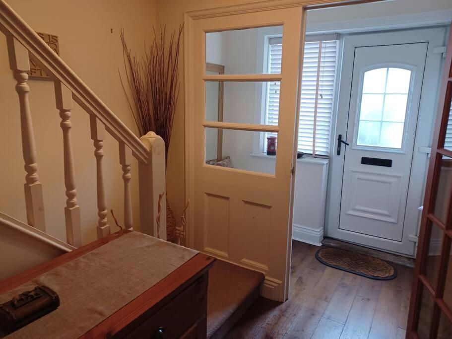 7 Cromwell Gardens - 2 Bed House Holiday home