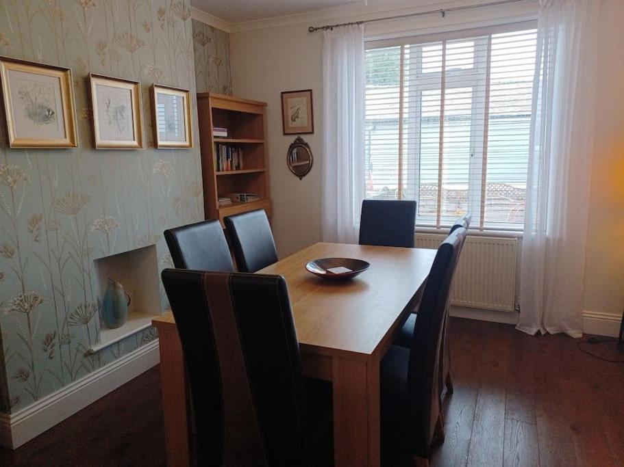 7 Cromwell Gardens - 2 Bed House Holiday home Scarborough